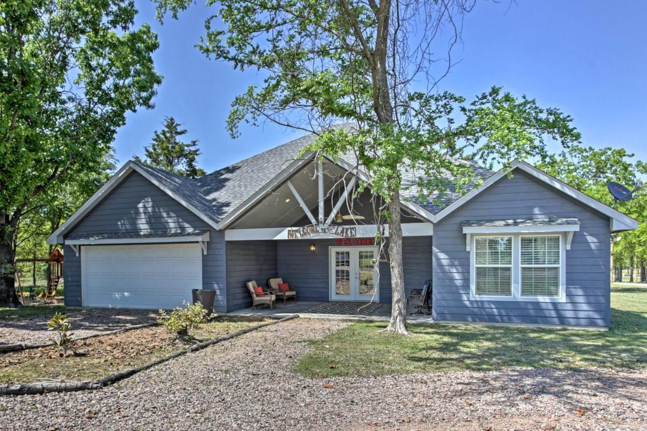 Modern Retreat With Gas Grill - Walk To Lake Texoma! Kingston 外观 照片