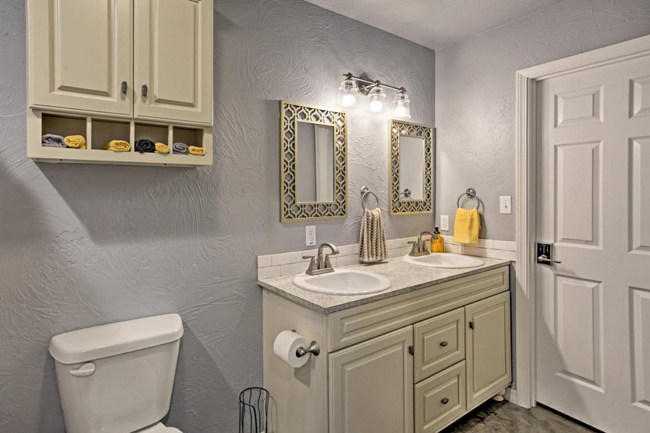 Modern Retreat With Gas Grill - Walk To Lake Texoma! Kingston 外观 照片